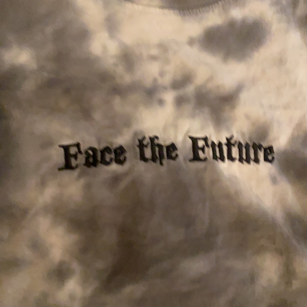 Rue 21 " face the future" size s gray tie die tee